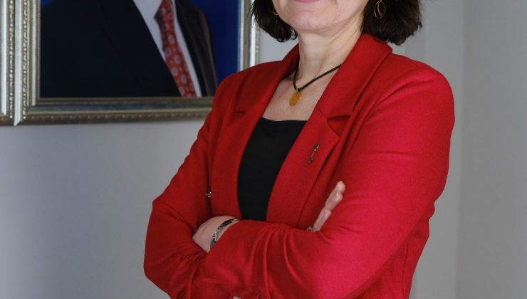 KADINLAR GÜÇLENİRSE, TÜRKİYE GÜÇLENİR!